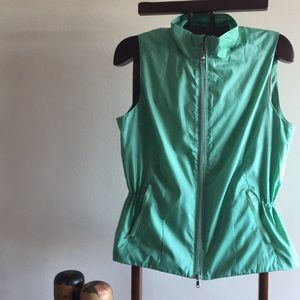 Polo vest